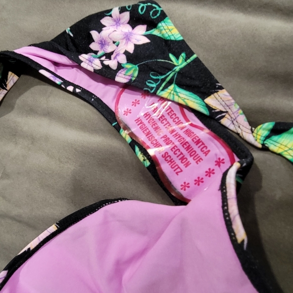 Topshop Black/Multi Floral Frill Tanga Bottoms SZ 14 - Picture 3 of 4